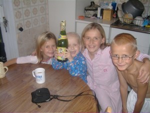 Lennon with siblings Celebrating